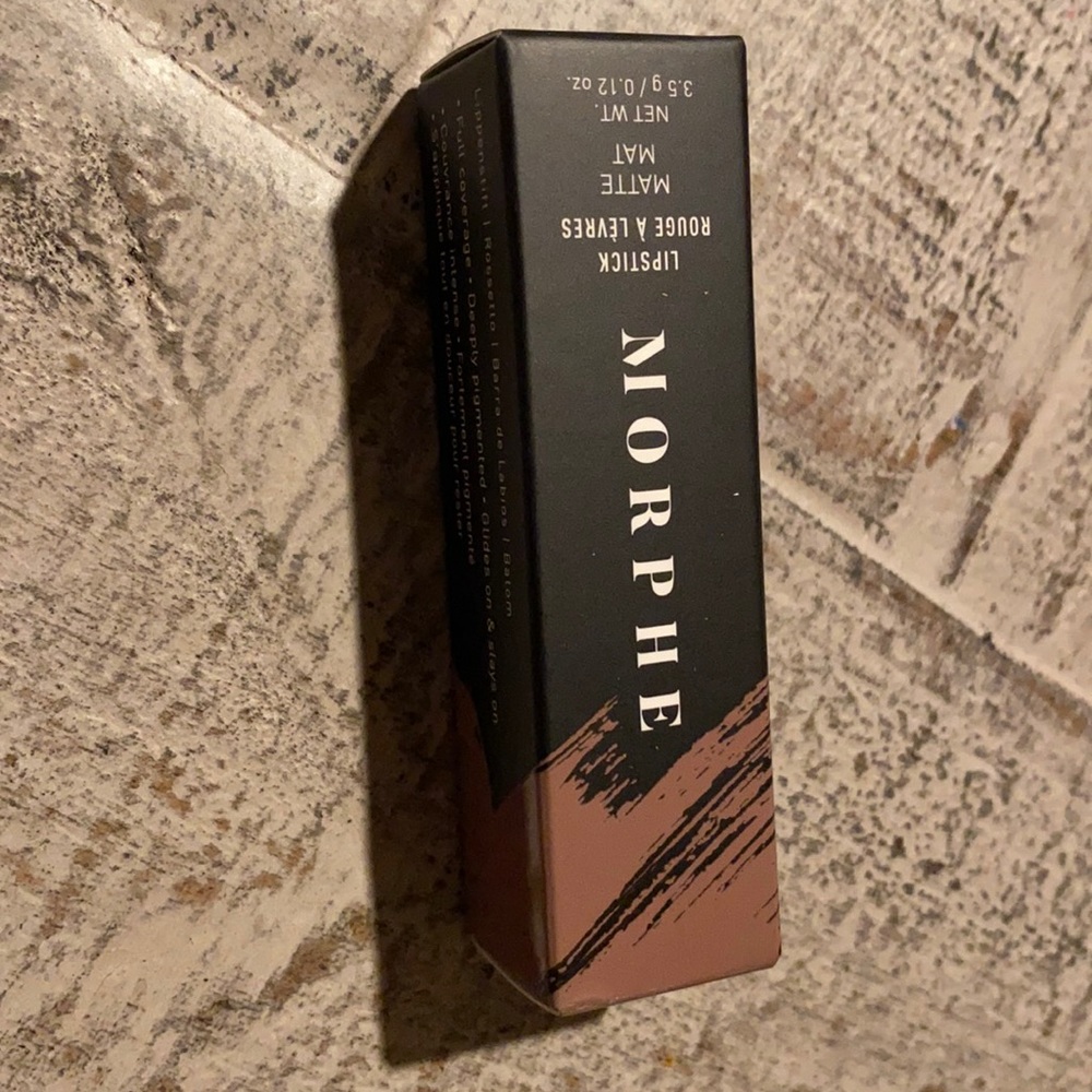 Morphe lipstick